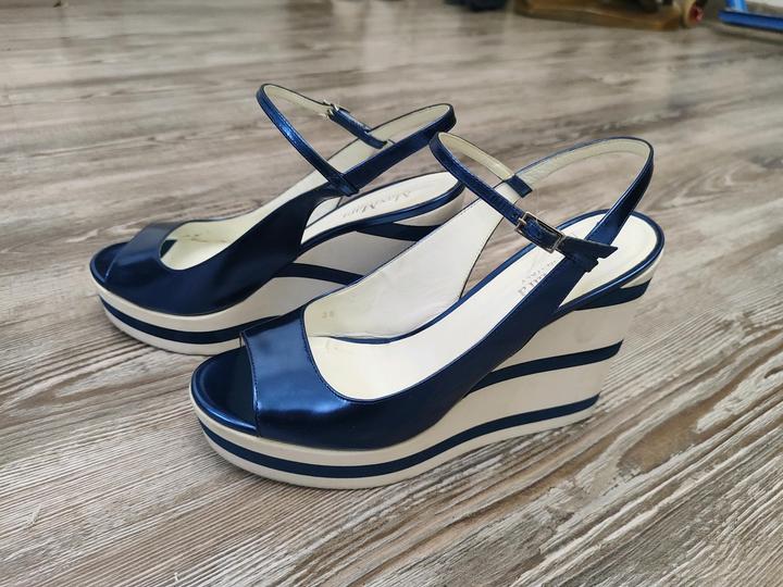 Max Mara Босоножки