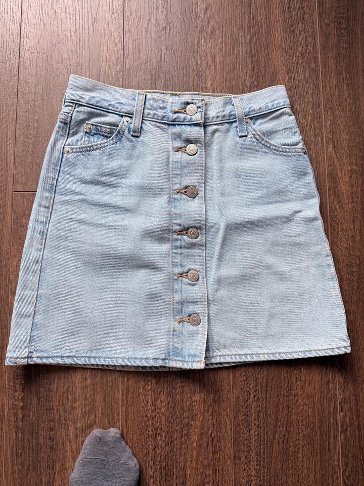 Levis Strauss
