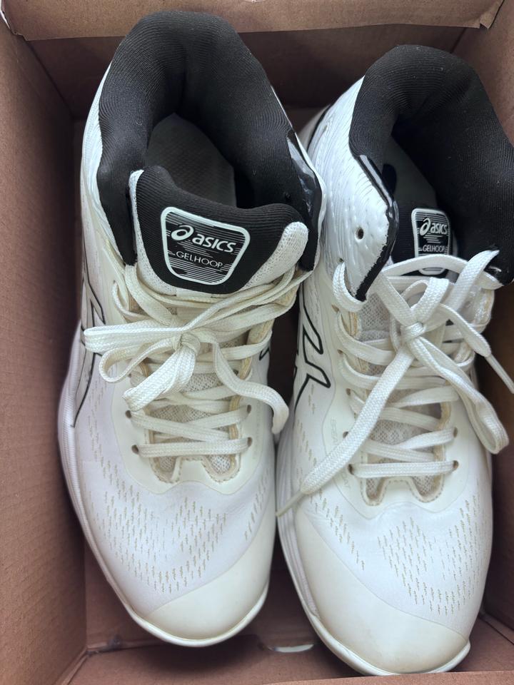 ASICS