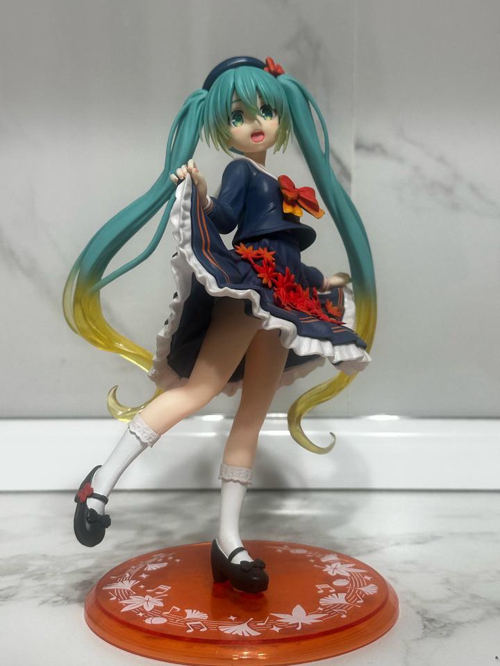 hatsune miku
