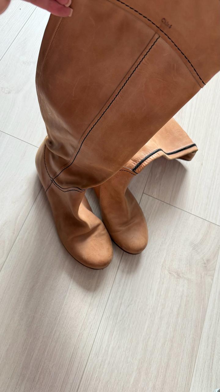 Chloé