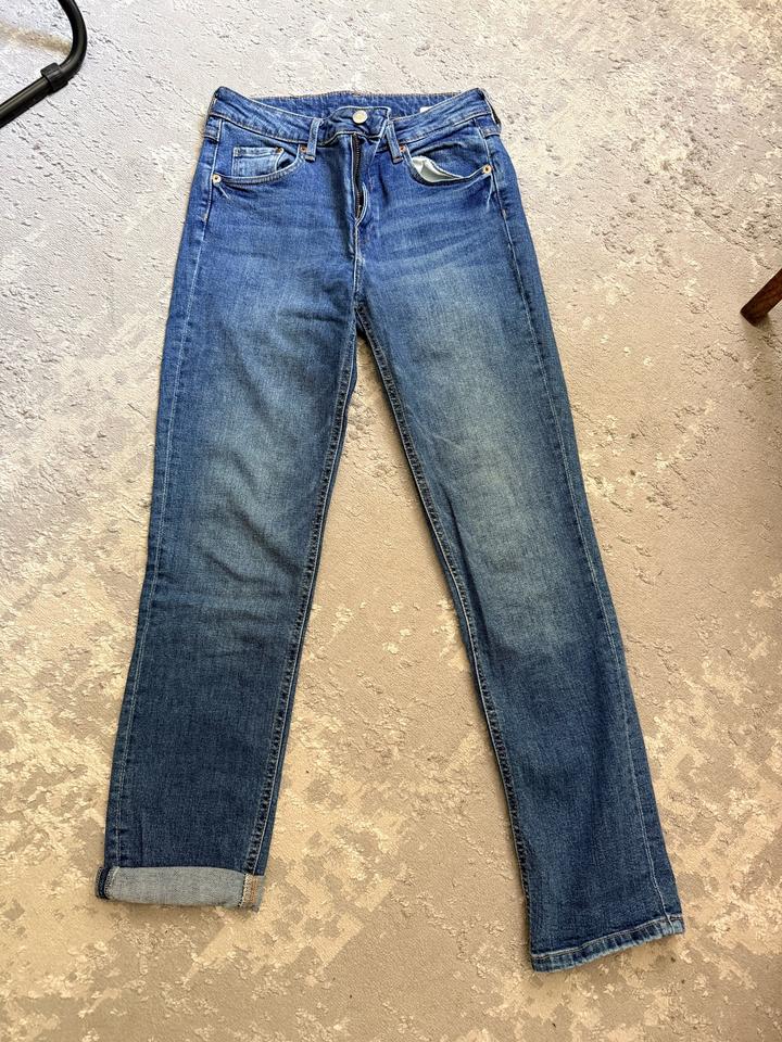 H&M
