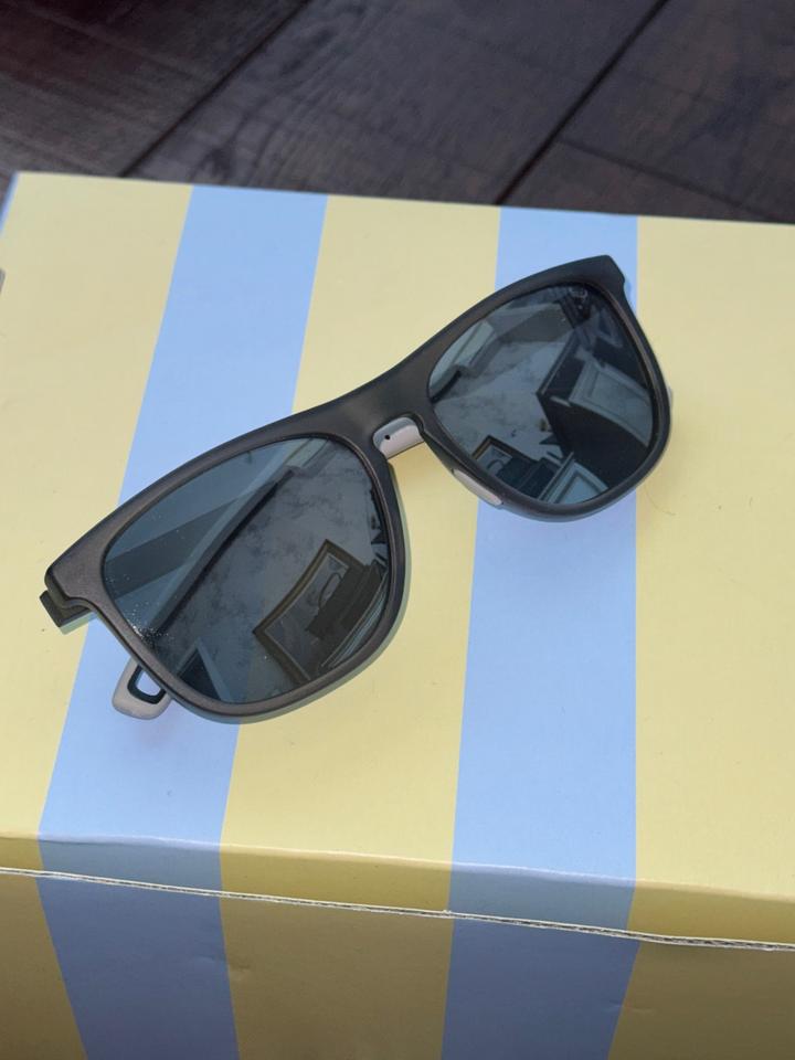 Спортивные солнцезащитные очки New Balance (Polarised, Cat. 3)