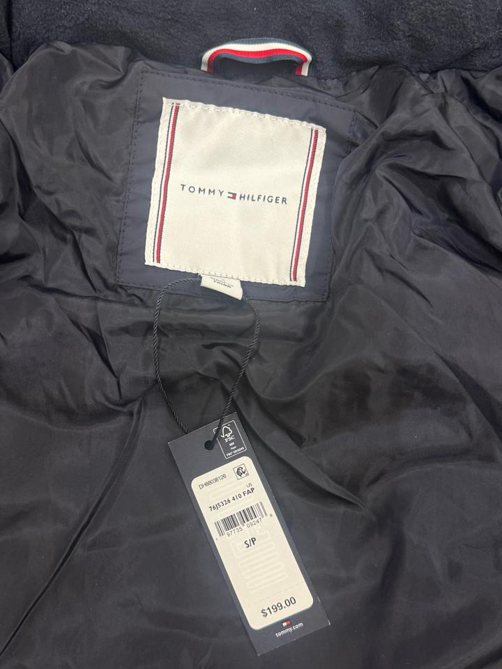 Tommy Hilfiger