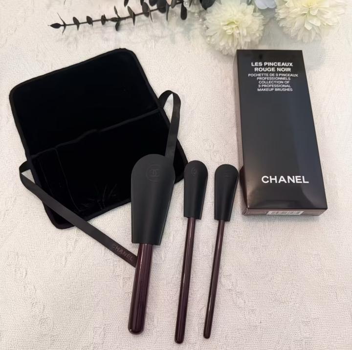 Набор кистей Chanel Rouge Noir