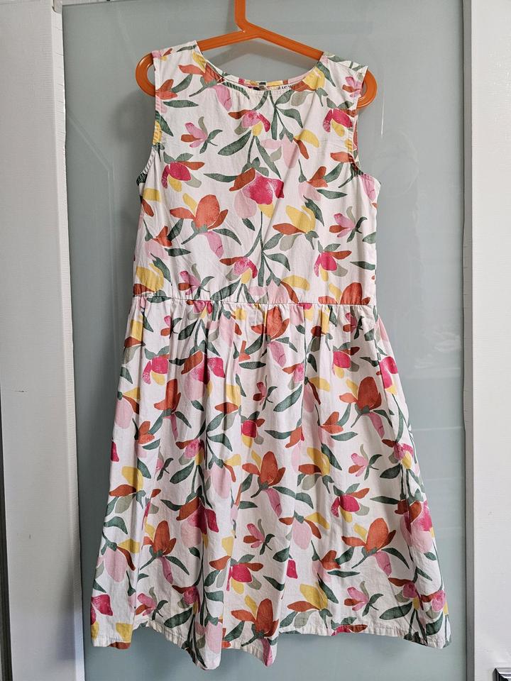 LC Waikiki Платье