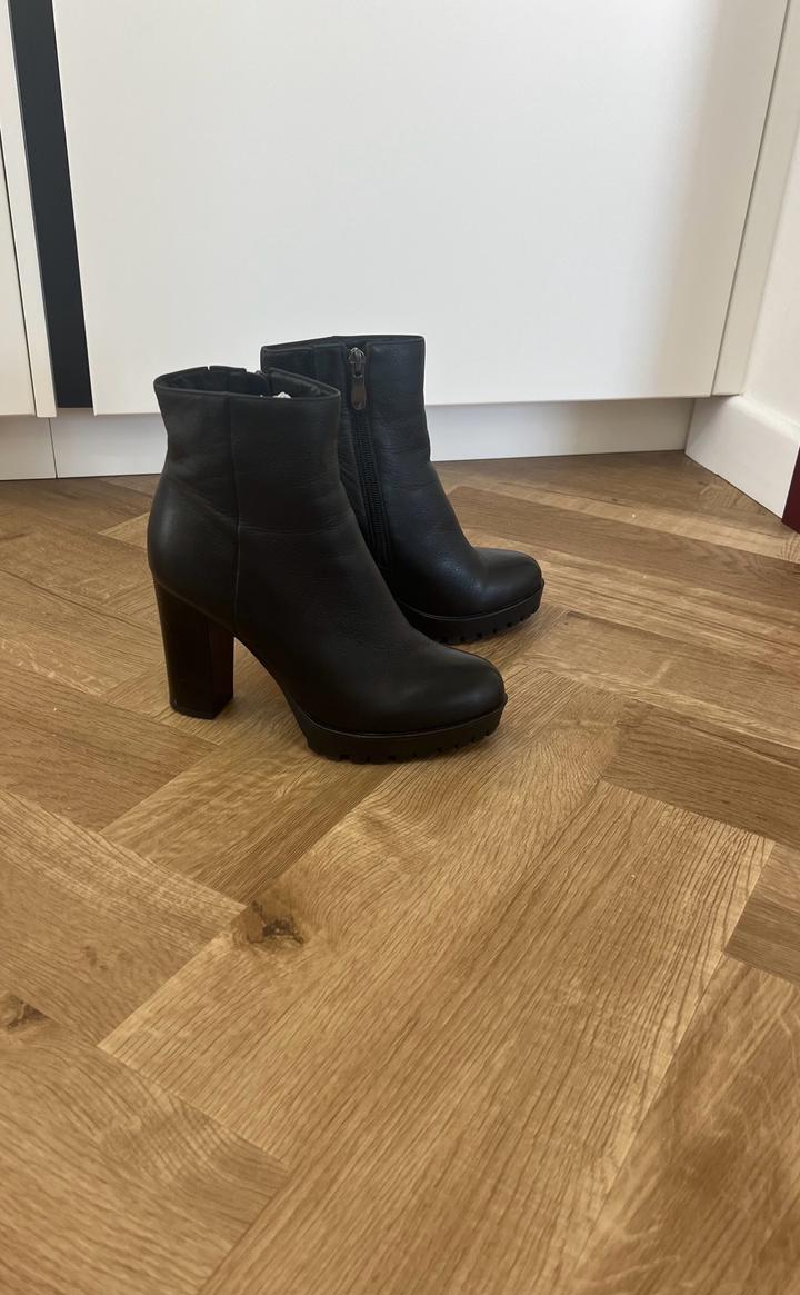 no brand
