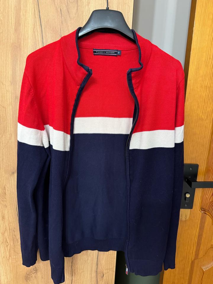 Tommy Hilfiger