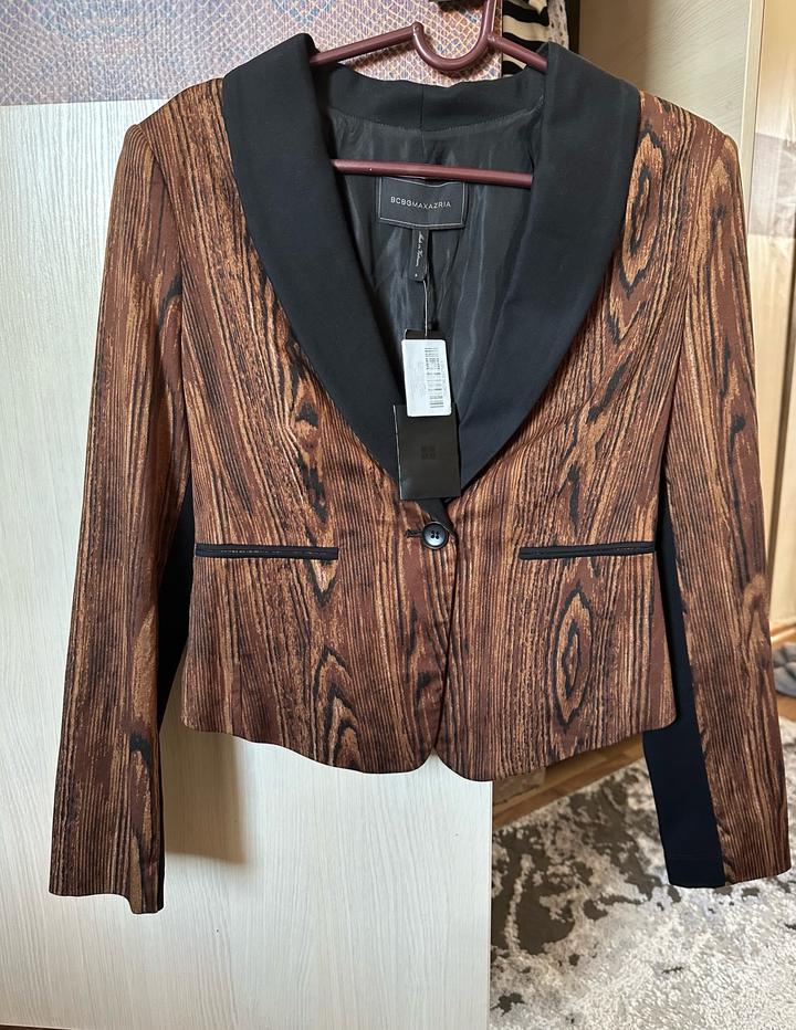 BCBGMaxAzria
