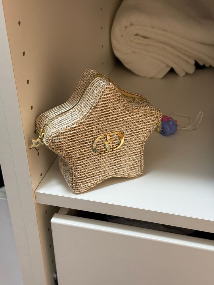 Dior Косметичка в форме звезды
