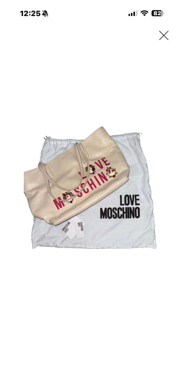 Moschino