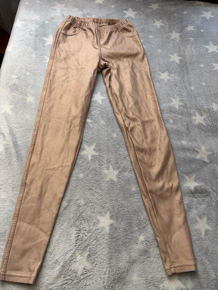 Calzedonia