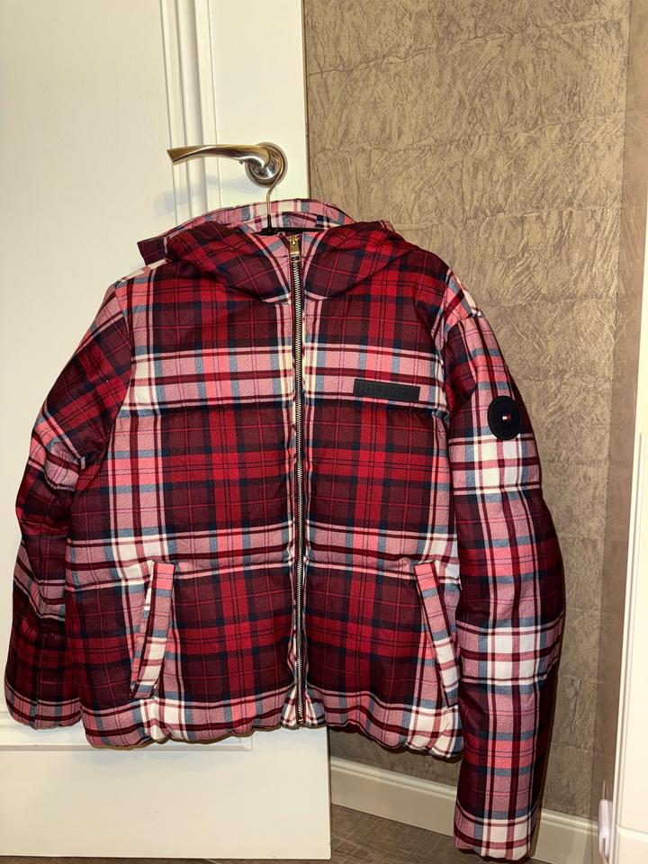 Tommy Hilfiger
