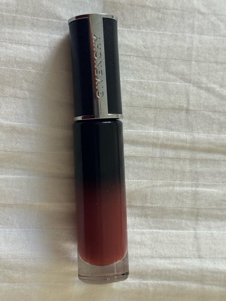 Помада Givenchy Le Rouge Interdit Cream Velvet