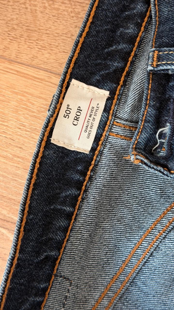 Levi's