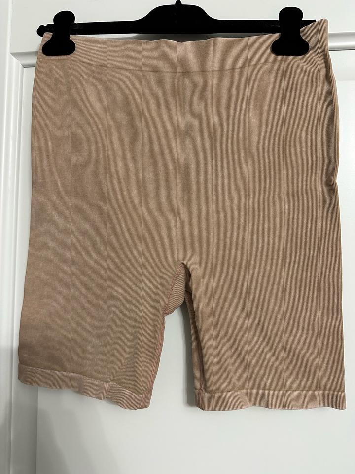 H&M велосипедки в рубчик