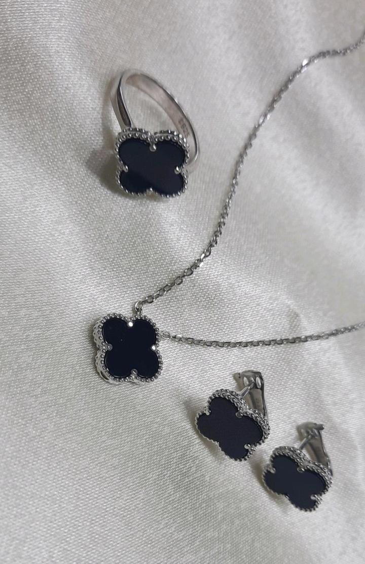 Van Cleef & Arpels