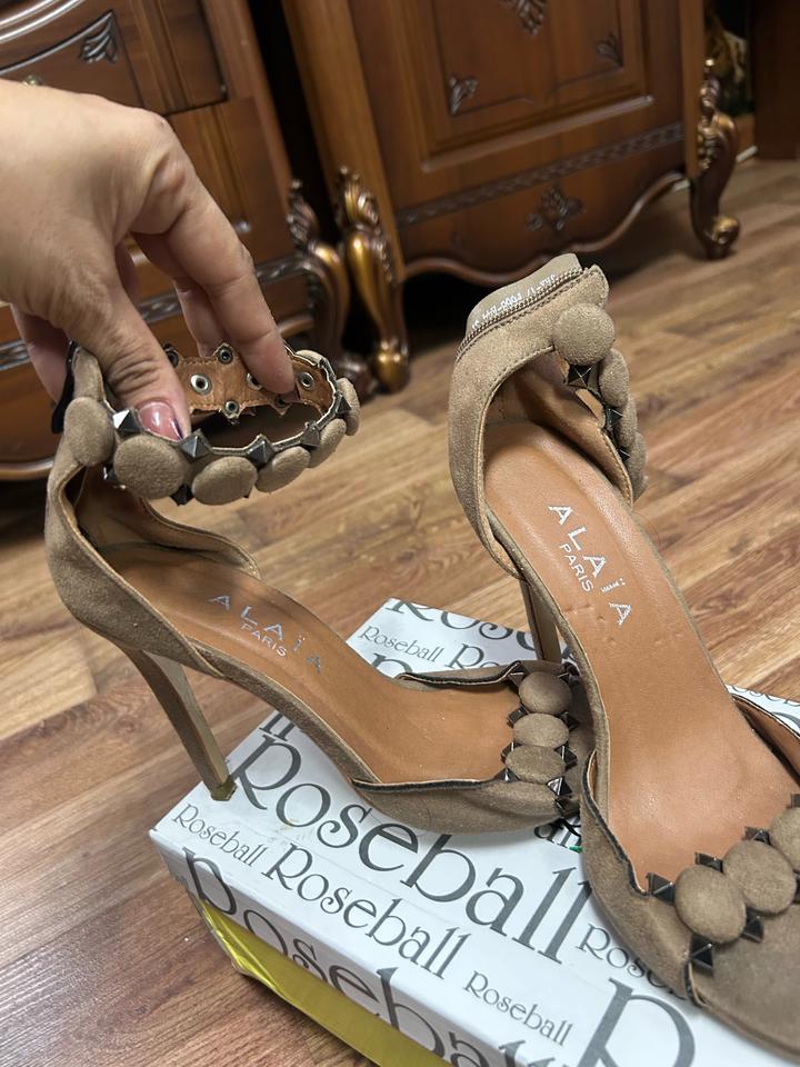Alaïa