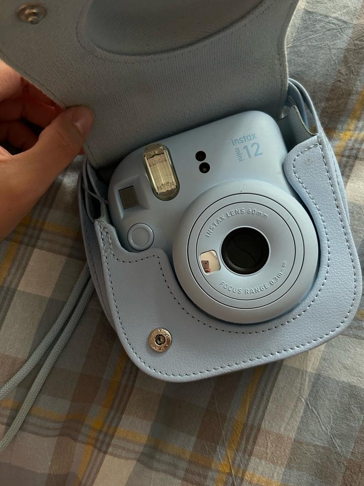 Instax
