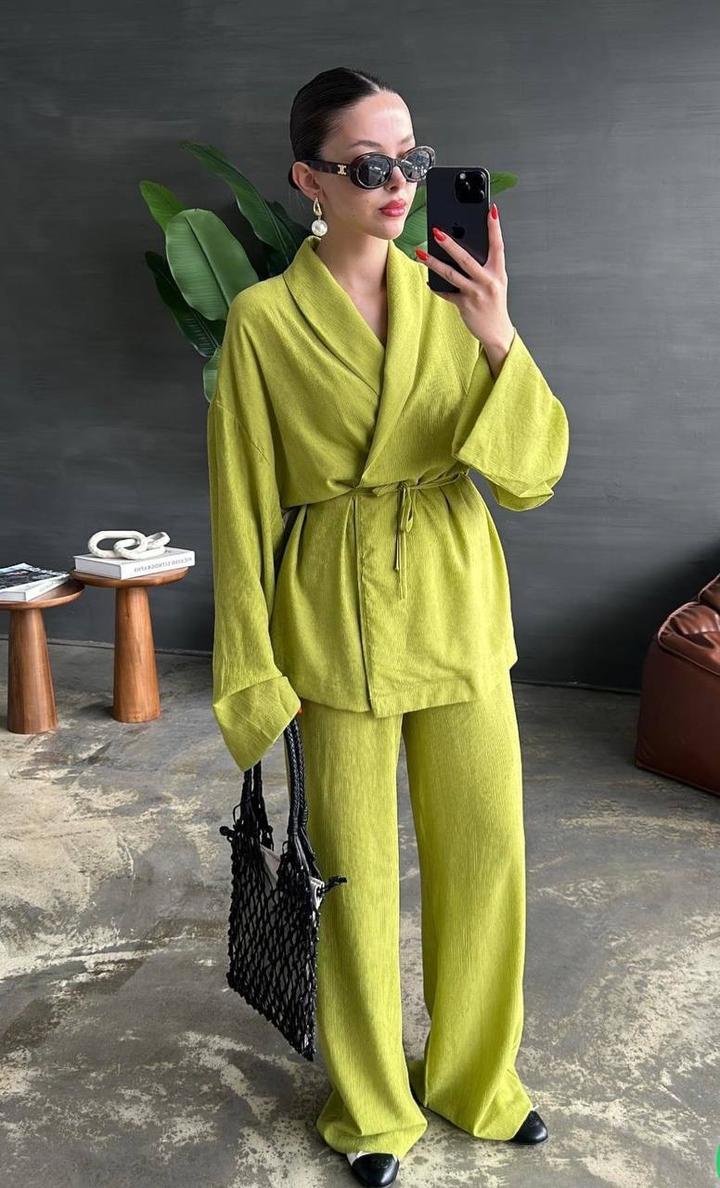hot fashion Женский костюм с кимано на завязках и брюками