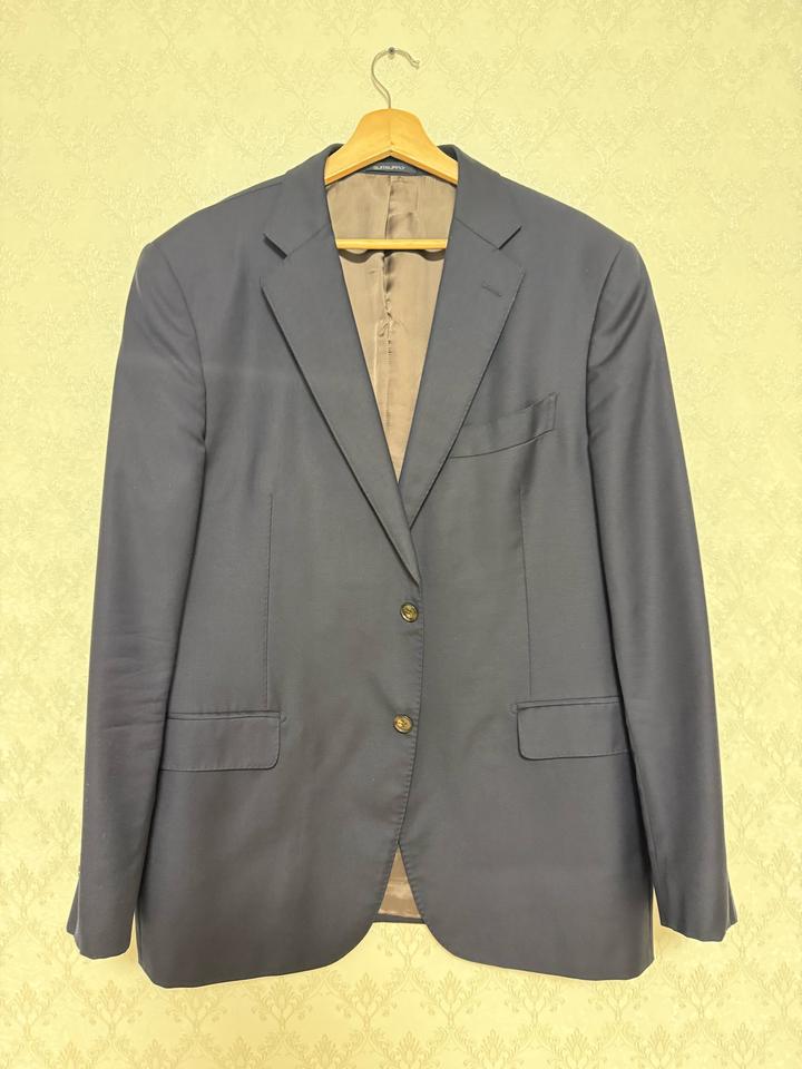 Suit Supply