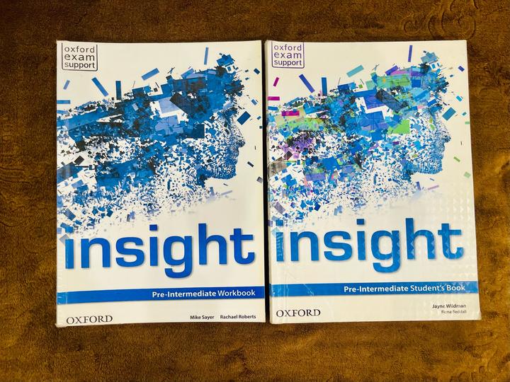 Insight Pre intermediate Students book+Workbook