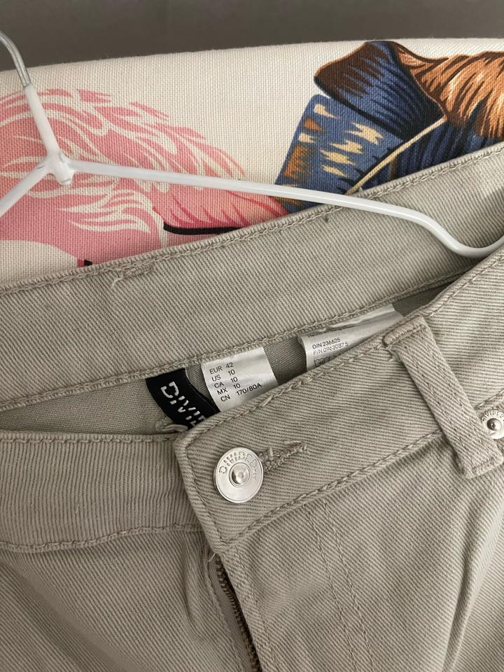 H&M