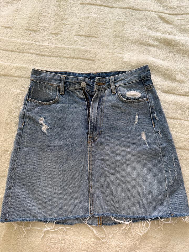 H&M