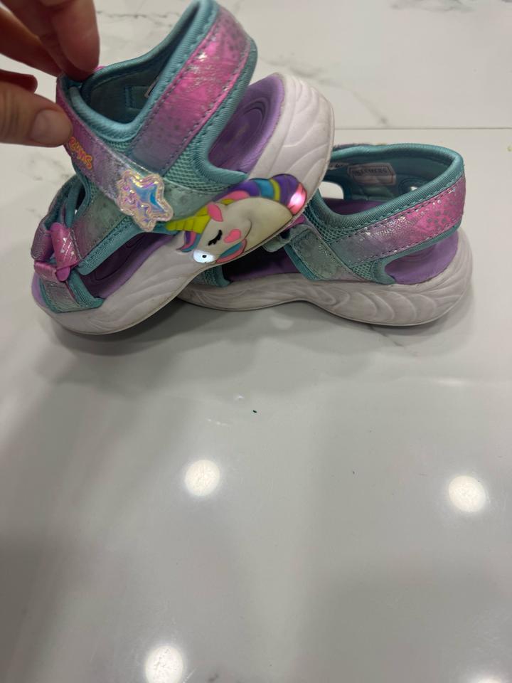 Босоножки Skechers, 26р
