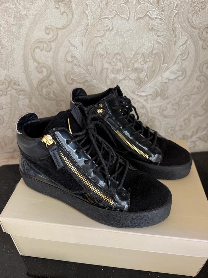 Giuseppe Zanotti