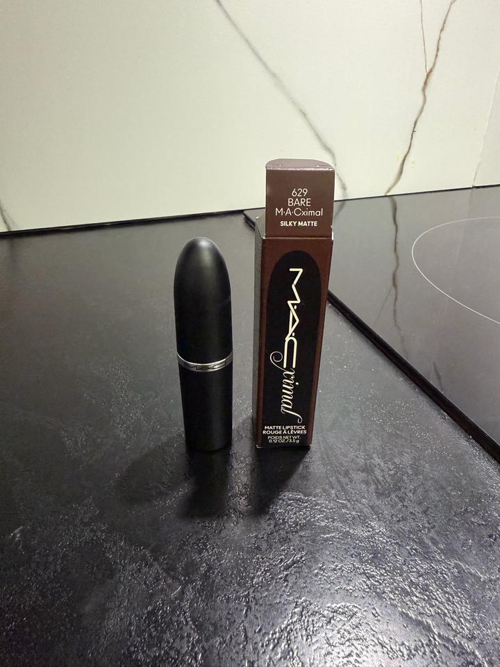 Помада MAC Maximal Silky Matte 629 Bare