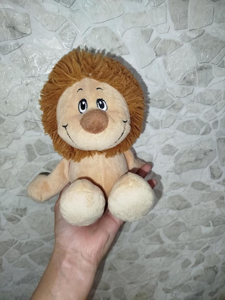 Игрушка плюшевая
