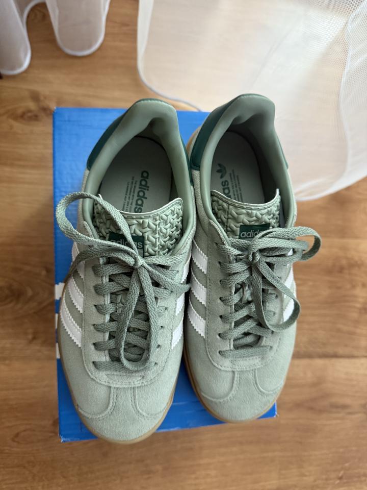 Adidas