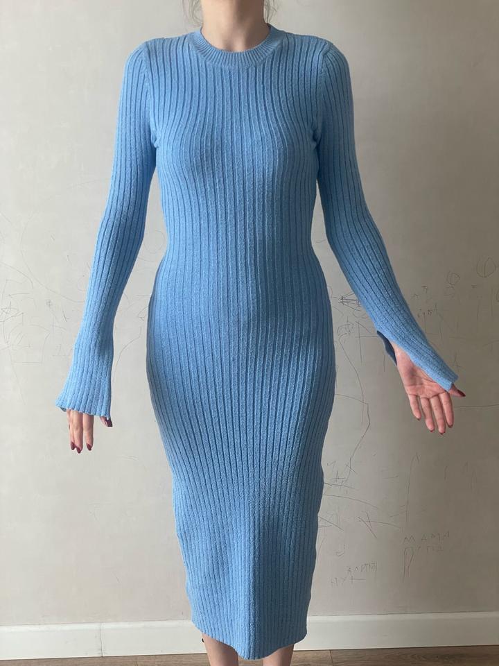 Zara Трикотажное платье в рубчик