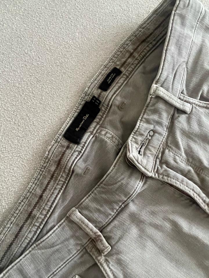 Джинсы Massimo Dutti