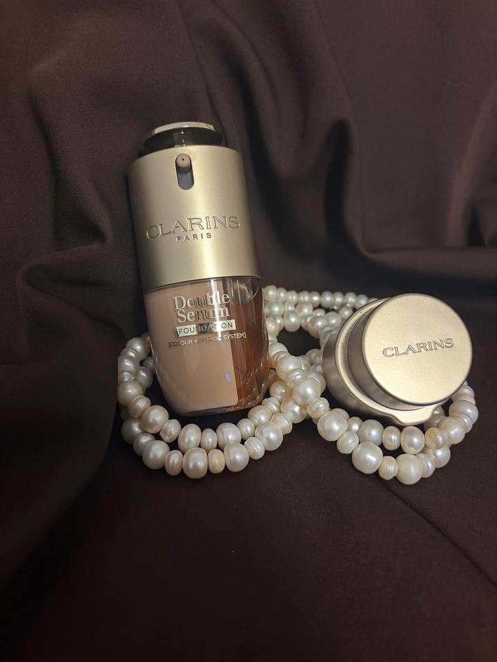 Тональный крем Clarins Double Serum Foundation