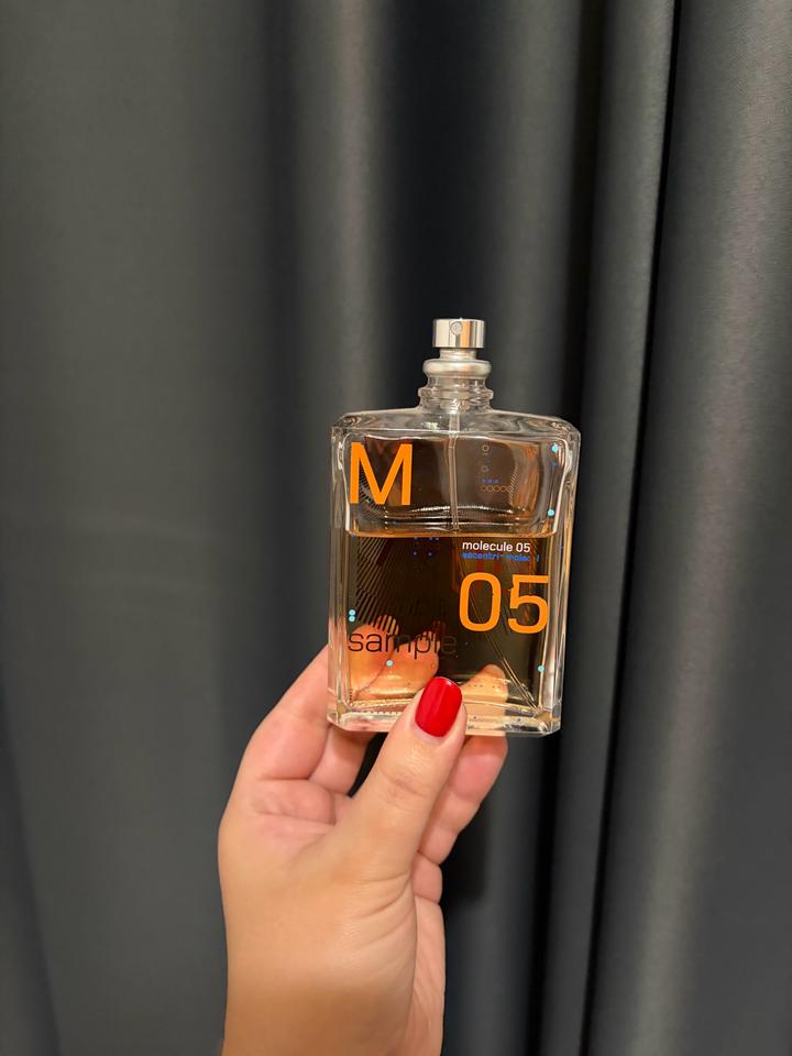 Escentric Molecules Molecule 05 парфюм