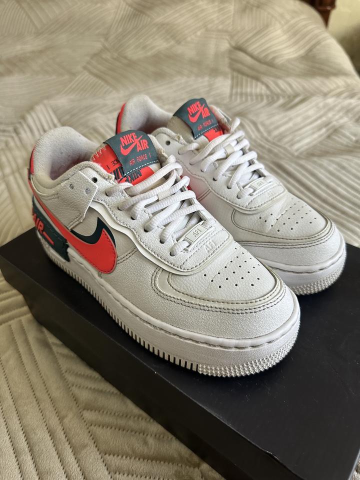 Nike
