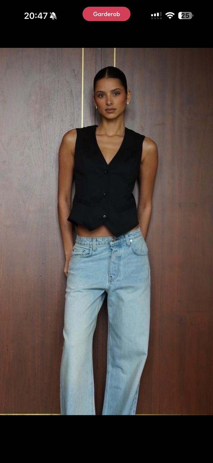 Жилет Zara