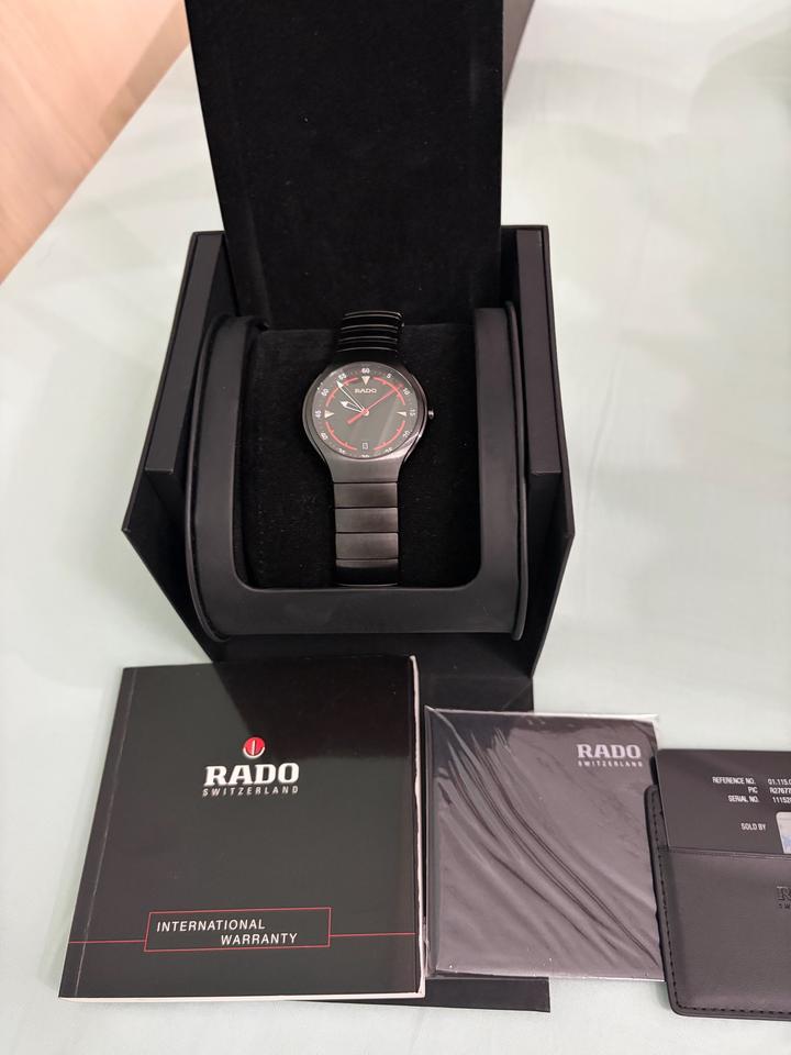 Швейцарские часы Rado True