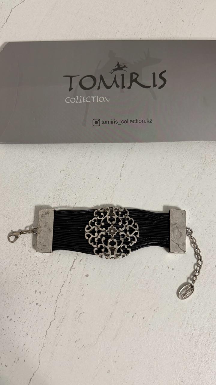 Tomiris Collection