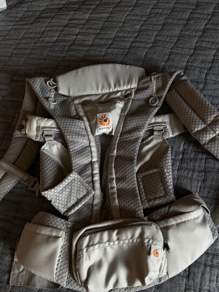 Ergobaby