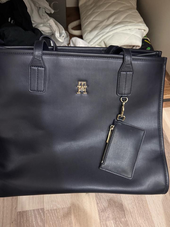 Сумка на учебу Tommy Hilfiger