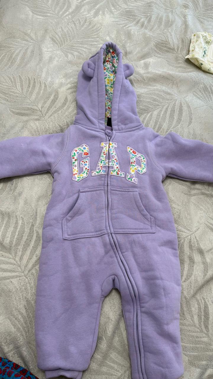 Детский комбинезон с капюшоном GAPKIDS