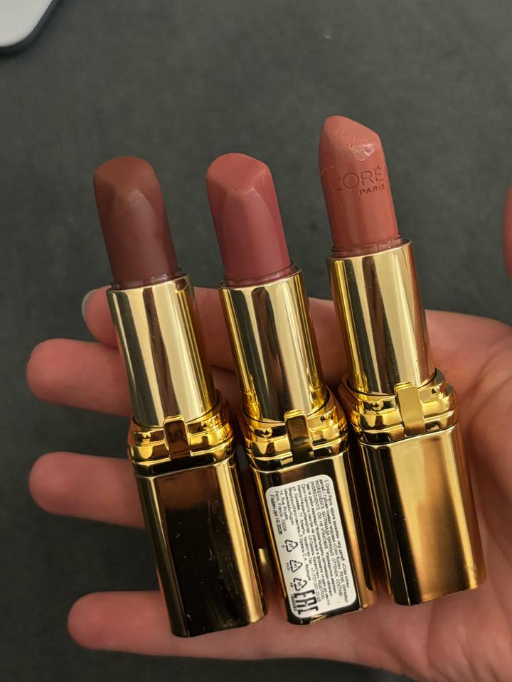 Loreal Paris Помада loreal color rich
