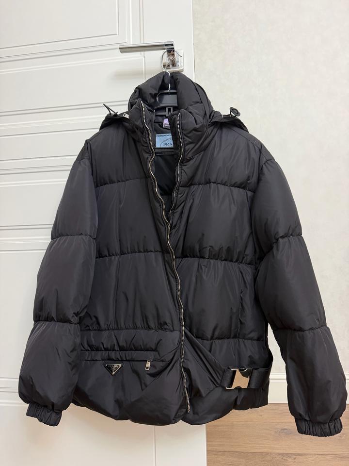 Пуховик Prada
