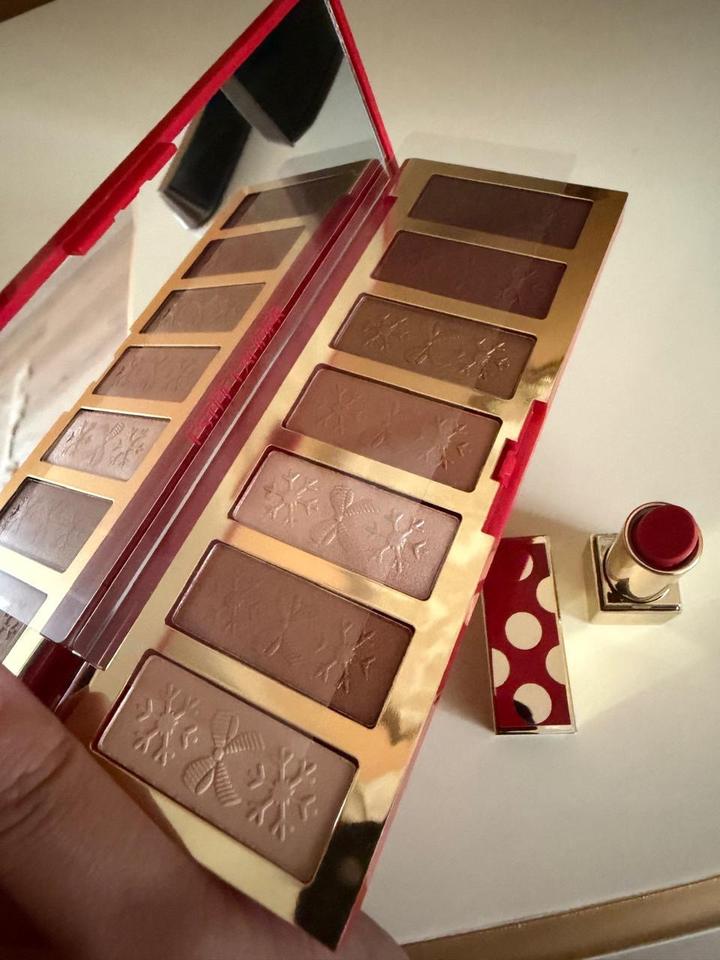 Estée Lauder