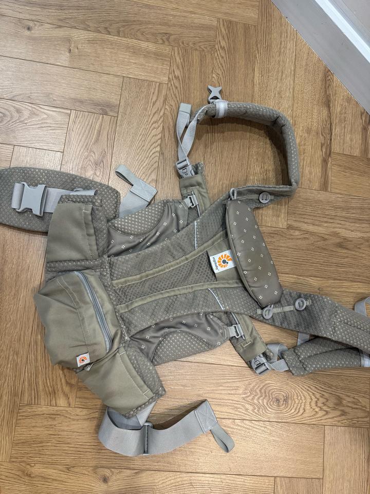 Ergobaby