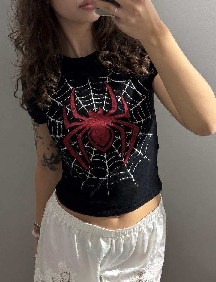 Футболка Bershka Marvel