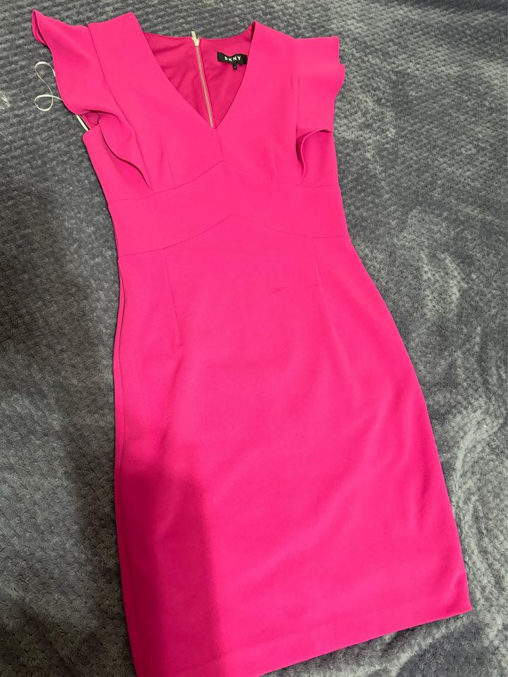 Платье DKNY